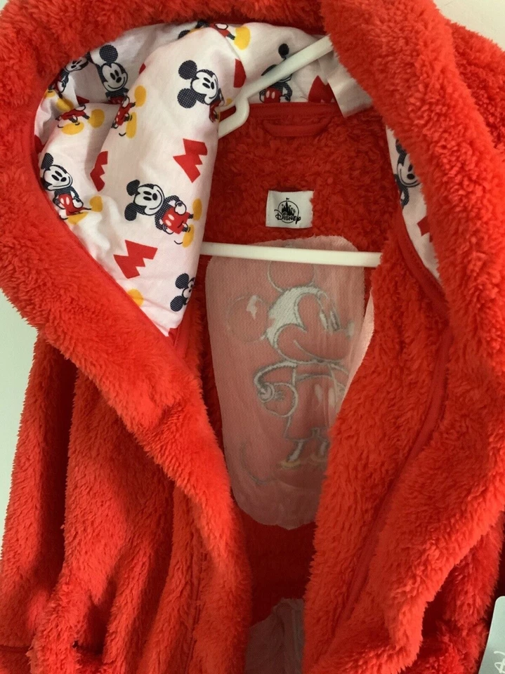 Disney Store Mickey Mouse and Friends Fleece Bathrobe Hooded Size 7/8 NWT - Image 3 of 4