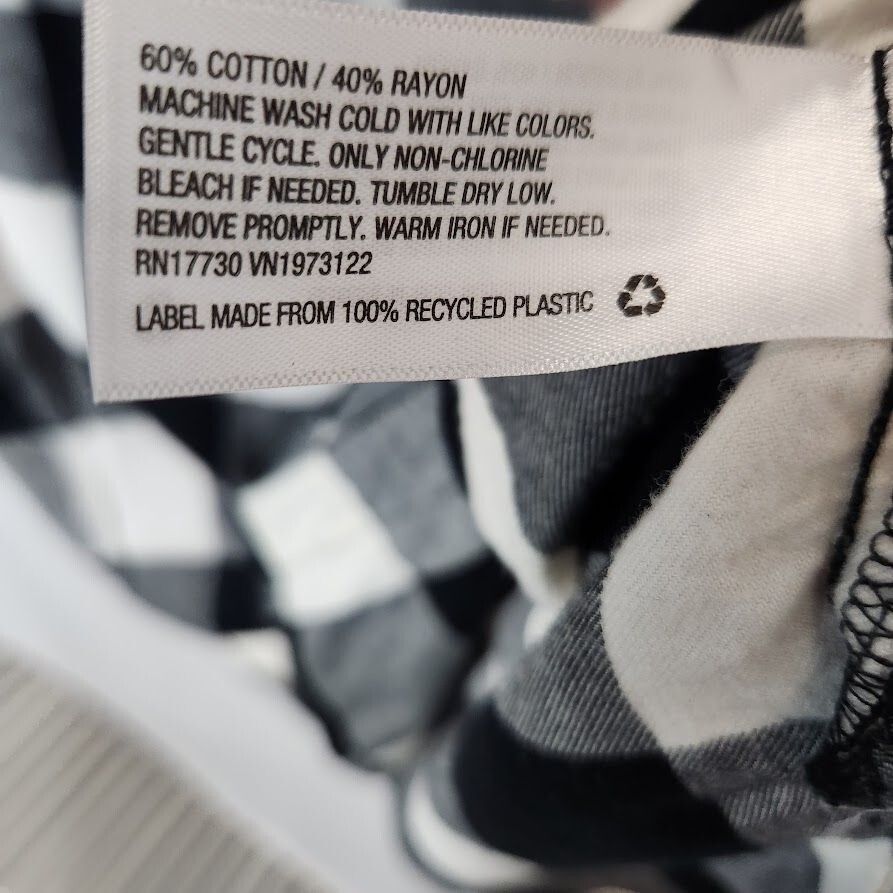 Universal Thread Flannel Ivory Black Buffalo Plai… - image 6