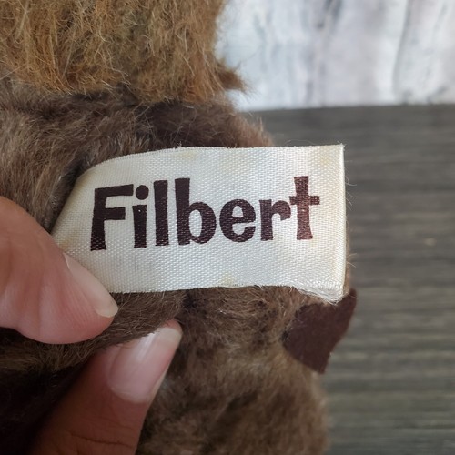 Vintage Russ Squirrel FILBERT Plush 1978 10" NUT SHELL Stuffed Brown Animal - Picture 7 of 9