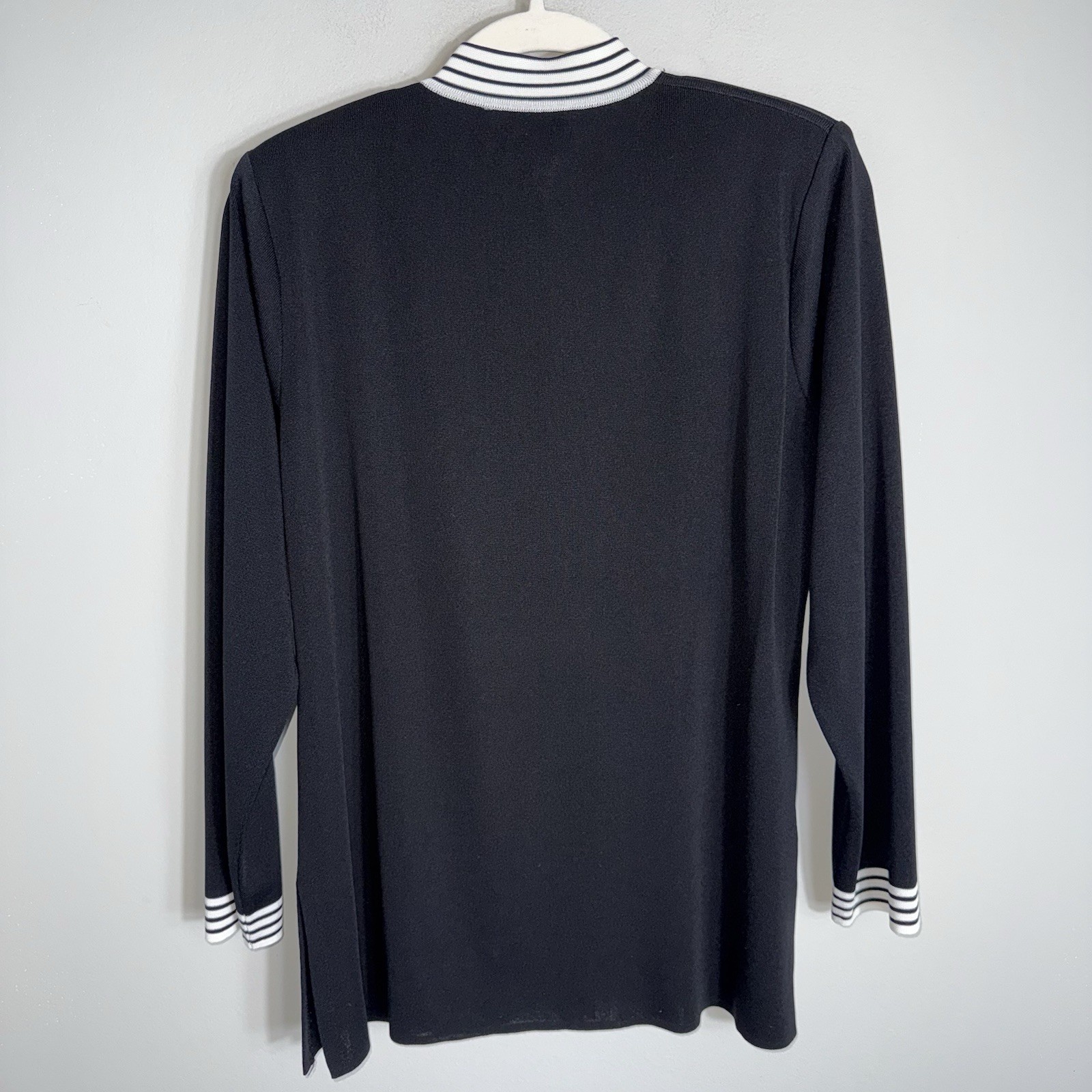 Exclusively Misook Button Front Jacket Blazer-Bla… - image 6