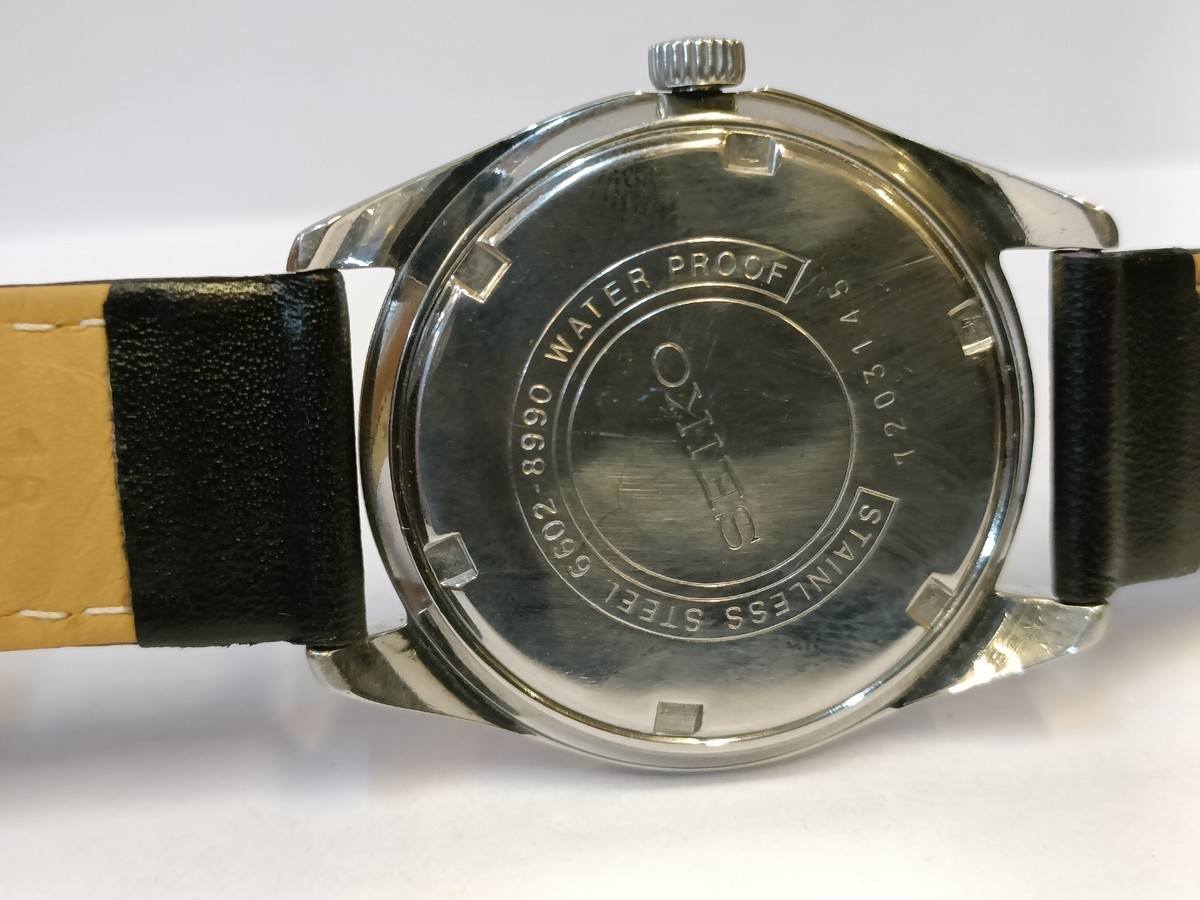 ヴィンテージ JJK オーストラリア装飾真鍮ティースプーン2とスクープ