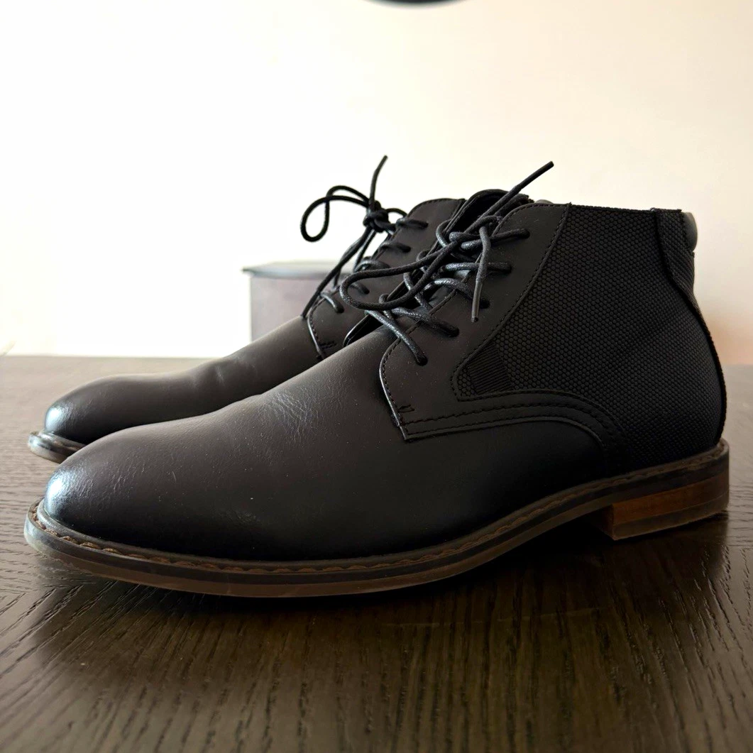 John Varvatos Black Lace Up Boots for Men for Sale | Shop  display picture 3