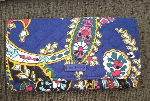 Vera Bradley Trifold Romantic Paisley Wallet 8”x5” EUC
