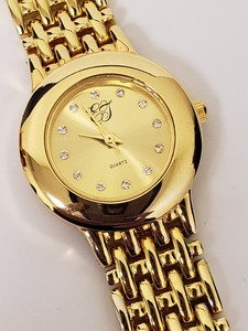Ernest Jones EJ Round Gold Finish 