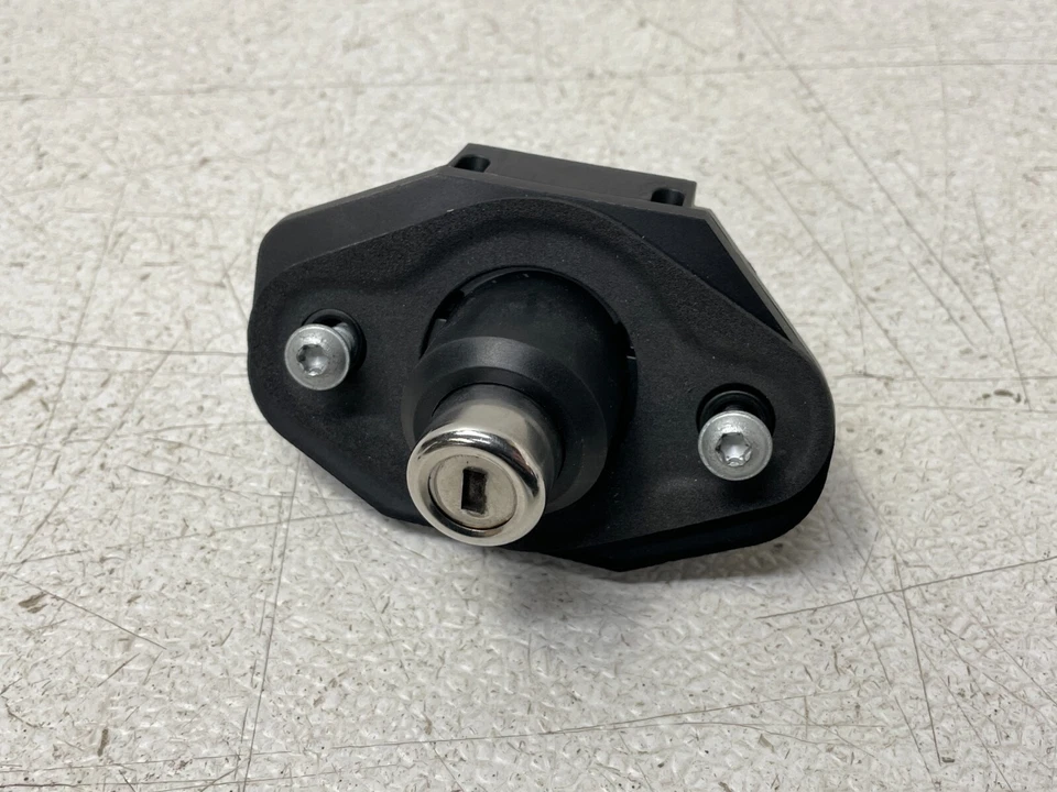 Juego de llaves de cilindro de bloqueo de maletero 13 14 15 BMW Alpina B7 F01 F02 1369 OEM Foto 3 de 4