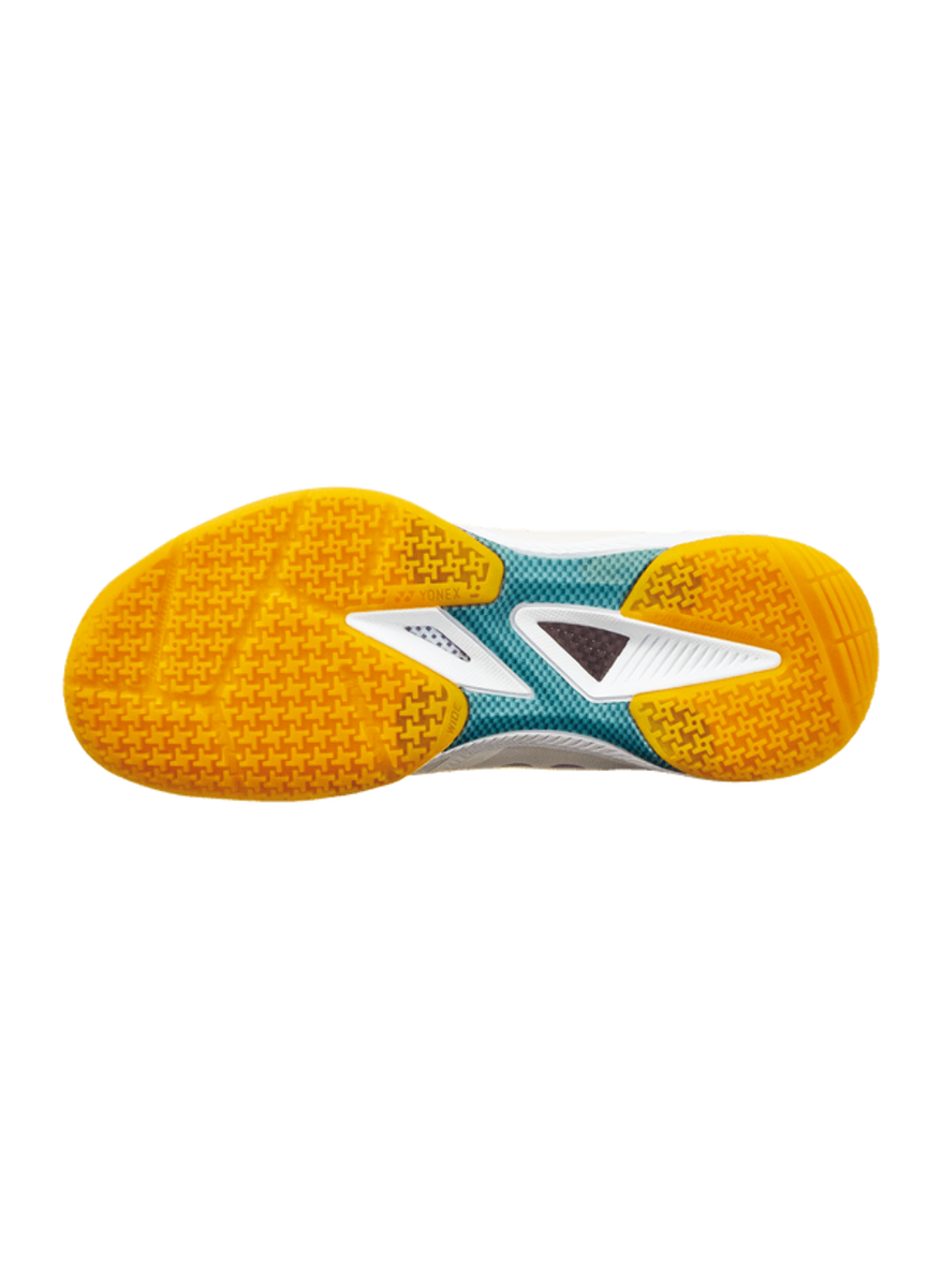 26.0㎝　65Z4ワイド　新品未使用　YONEX　バドミントン　シューズ Yonex Badminton Shoe Power Cushion 65Z4 Wide Unisex (White