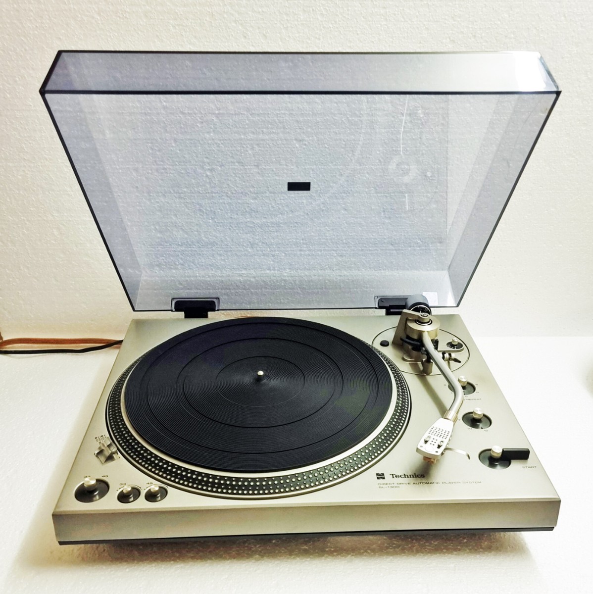1975年テクニクスtechnics sl-1300フルオートプレーヤー 1975年テクニクスtechnics sl-1300フルオートプレーヤー