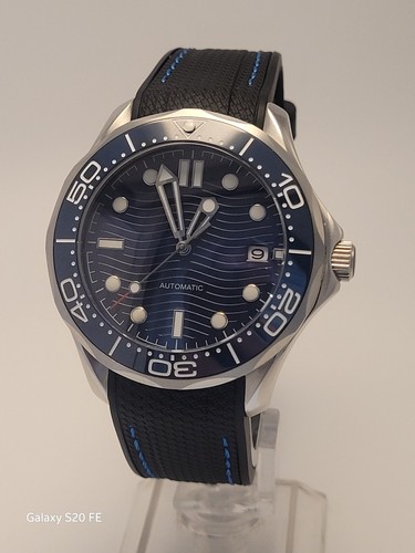 Mens James Bond Miyota 8215 Japan Auto Movt Blue Divers Watch 10ATM Rubber Strap - Picture 3 of 12