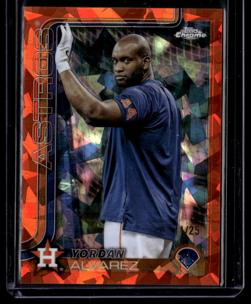 2025 Topps Chrome #267 Yordan Alvarez Orange Sapphire /25 Image Variation
