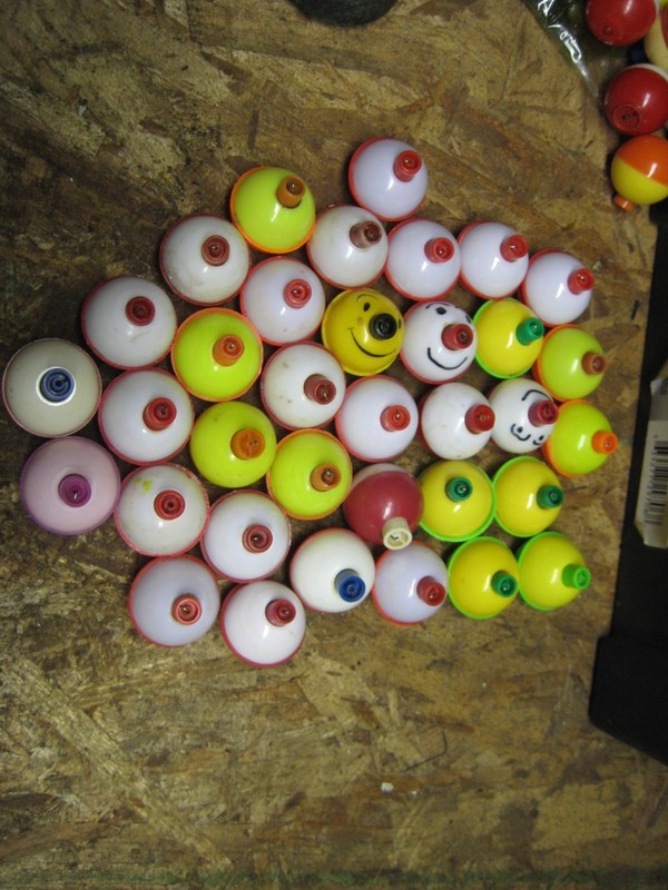 Reclaimed 1" Plastic Round Fishing Bobbers 35 Each