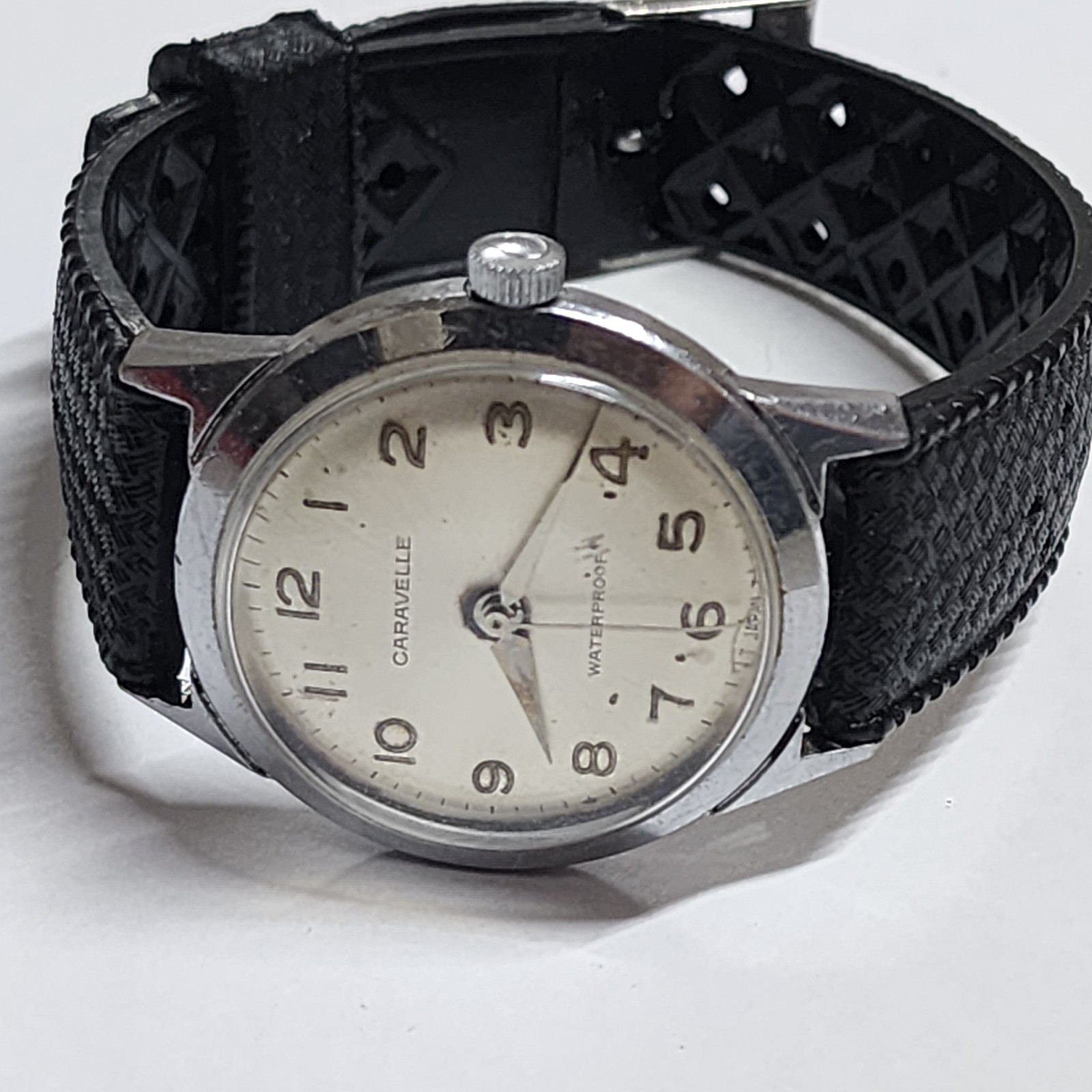 Vintage 1960s Caravelle Bulova Japan Hand Wind Watch Runs