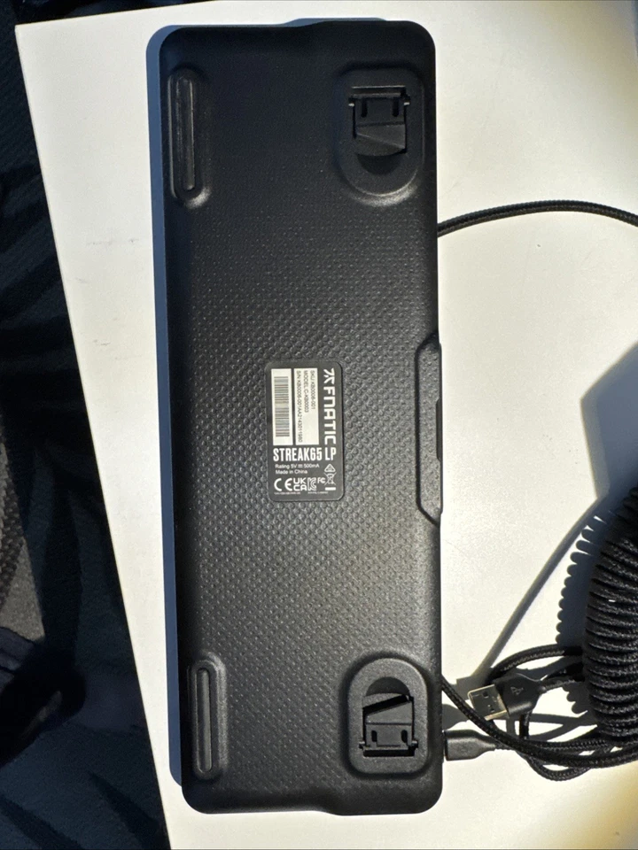 Teclado mecánico Fnatic Streak65 LP 65 % bajo perfil RGB alimentado por USB, negro Foto 3 de 3