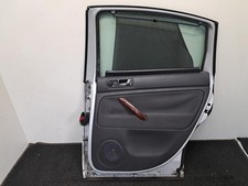 Porte arrière et accessoires Volkswagen PASSAT