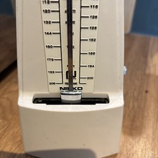 Nikko Seiki Co, LTD Metronom Plastik i metal Vintage Kolekcja późna 900