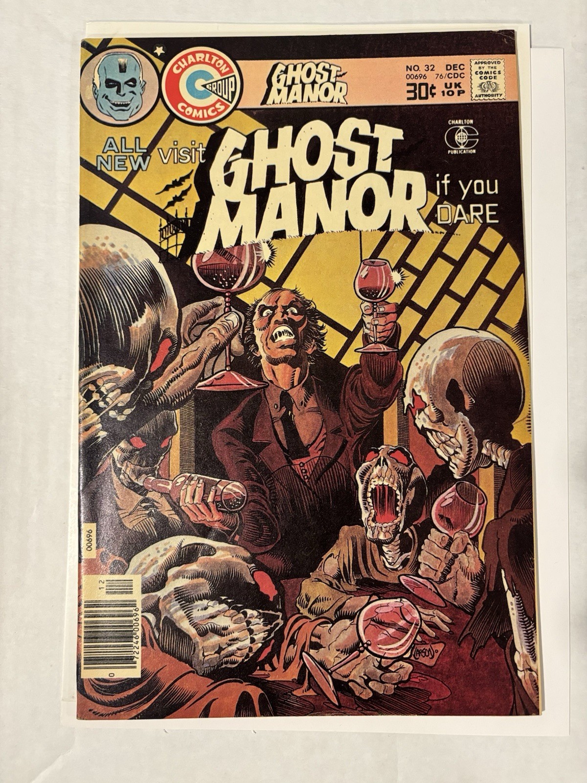 Ghost Manor #32 - F/VF - Charlton Horror