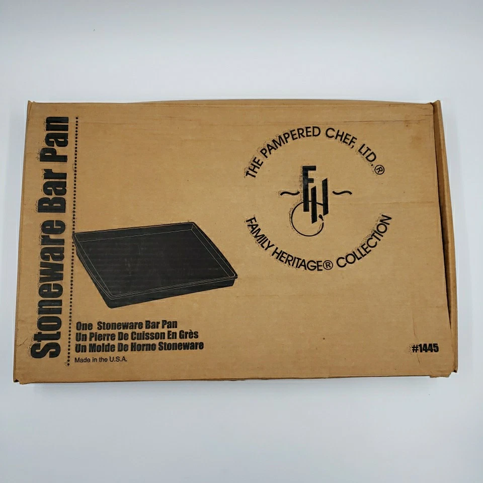 Pampered Chef Large Bar Pan Stone 11x17 Family Heritage Stoneware Baking #1445