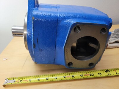 Eaton Vickers Single Vane Hydraulic Pump 45V60A-1A20-282-AFT 4 Bolt Flange Keyed