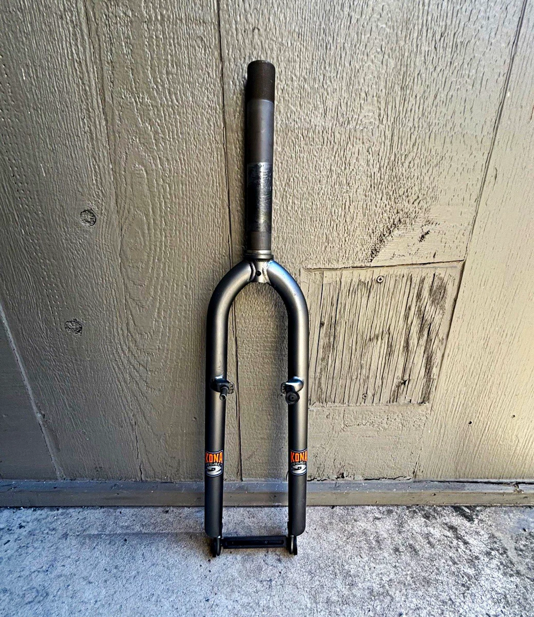 1 1/8 in-Threaded 26 in Bicycle Forks for Mountain Bike for sale
