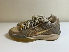 Nike Sabrina 2 Stronger Than Gold Women's 9 Rattan Gold HF1799-200