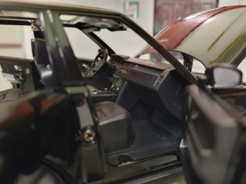 1:24 Range Rover L405 TDV8 4.4 V8 Luci modello pressofuso dettagliate HSE Vogue - Foto 10 di 23