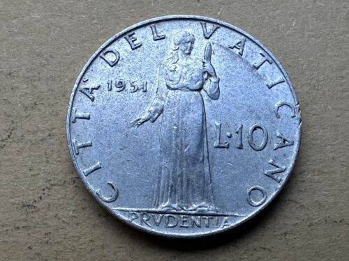 1951 Vatican City 10 Lire ( 1.1 Million Minted ) #ZD73