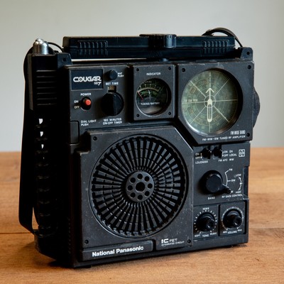 National Panasonic Cougar No.7 Rf-877- 3 Band Radio - not tested