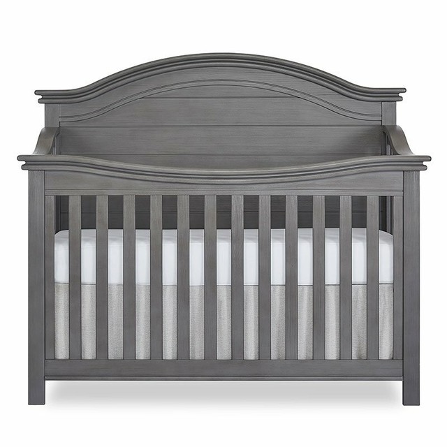 evolur adora crib