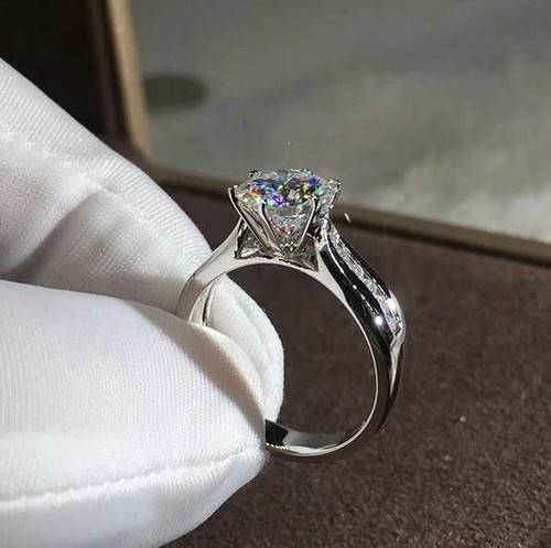 Women Crystal Solitaire Elegant Rings 1.30CT Moissanite Engagement 925 Silver - Picture 3 of 4
