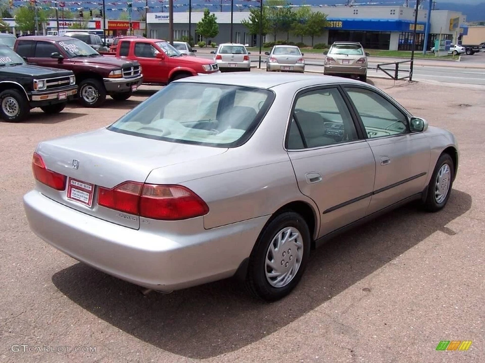 98-02 OEM USDM Honda Accord S84 palanca de cambios central consola portavasos panel de moldura  Foto 3 de 4