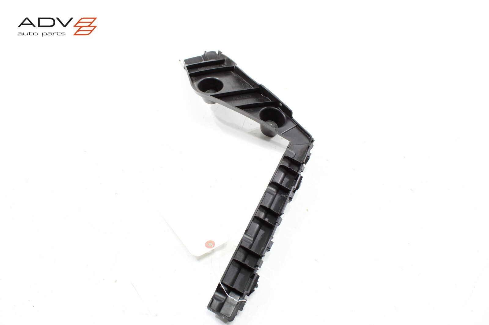 2017 - 2020 MASERATI LEVANTE REAR BUMPER RIGHT SIDE SUPPORT MOUNT BRACKET OEM