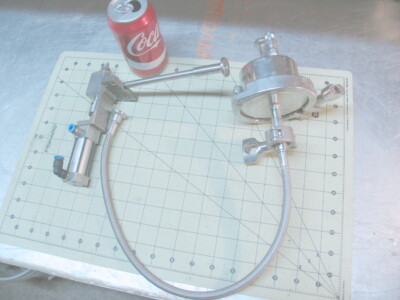  PHD Inc.#SRHVR 3/4 X1/2'' Cyl. actuater w/vacuum setup hosed to CUNO #70226-01