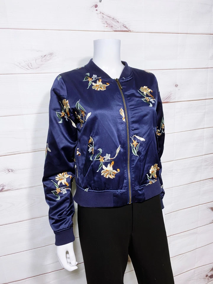 Chaqueta Aqua Mujer Talla S Azul Marino Floral Bordada Cremallera Completa Bolsillos Forrados Foto 2 de 4