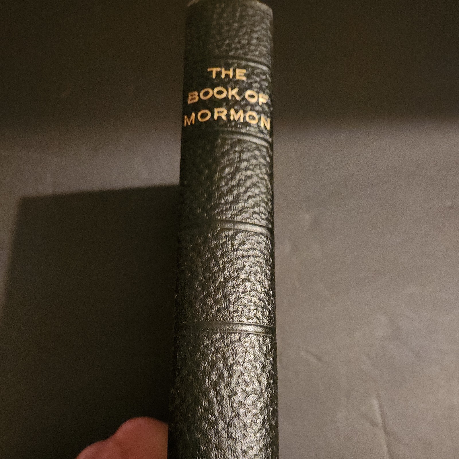 1920 Book Of Mormon,  Connot Error Edition,  bendable leather vg Cond Clean