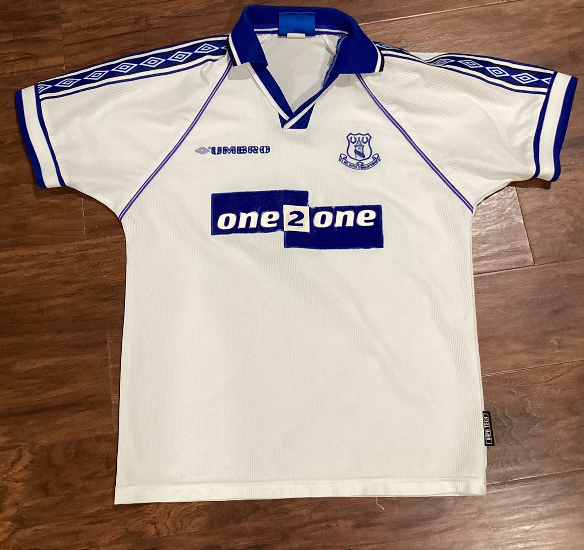 Vintage Everton 1998/1999 Away Football Shirt Jersey Umbro  One2One