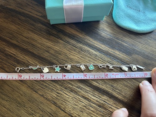 tiffany co heart tag toggle bracelet NWB - Picture 3 of 4