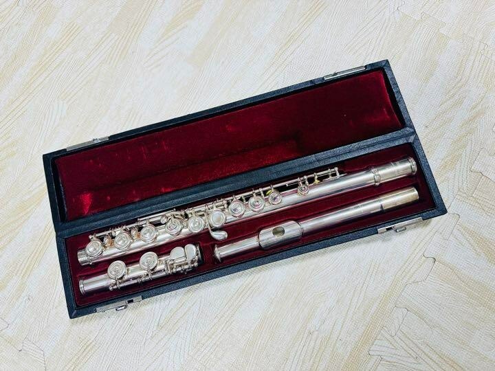 YAMAHA YFL-451 Flute Professional modeSilver Hard case | eBay