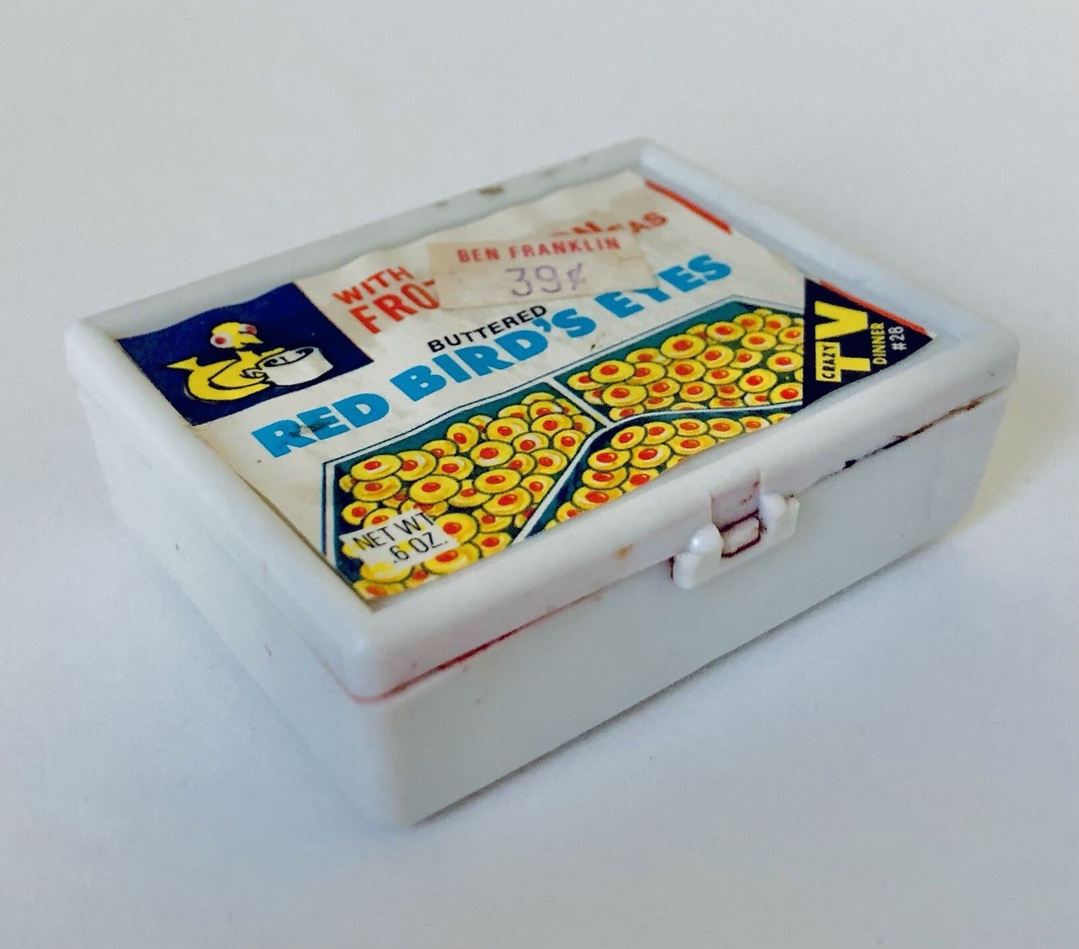 Vintage 1984 Fleer CRAZY T.V. DINNER Bubble Gum 2.25” Candy