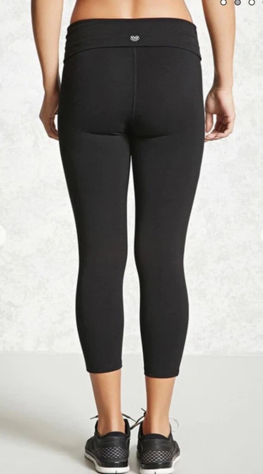 Forever 21 Black Capris Leggings sZ L - Image 2 of 4