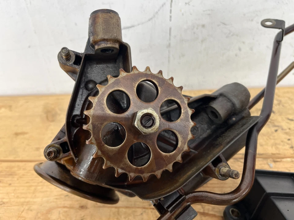 95-01 BOMBA DE ACEITE BMW E38 E39 540i 740i 740iL M62 V8 OEM 1438280 1733961 Foto 3 de 4