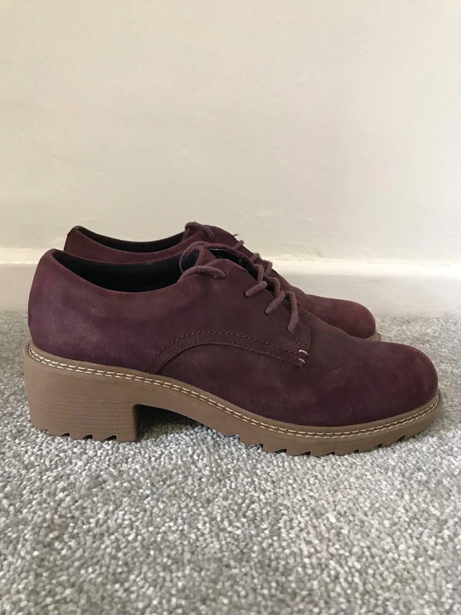 Clarks hotsell burgundy brogues