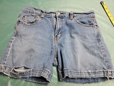 Levi s 515 Women's Sz 8 Blue Denim Mid Rise Jean Shorts Distressed B-L