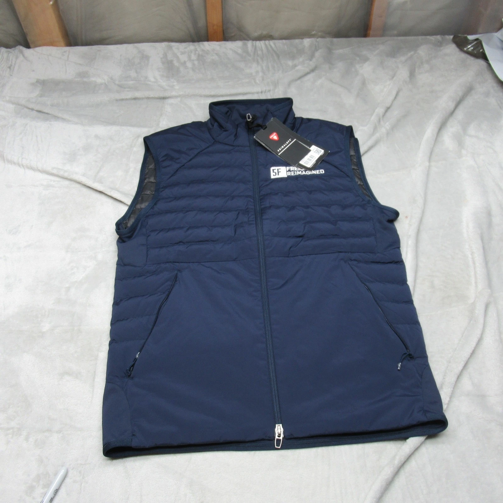 Lululemon Down Vest Mens XS Blue Down For It All Pack Insulated LOGO $148 NWD