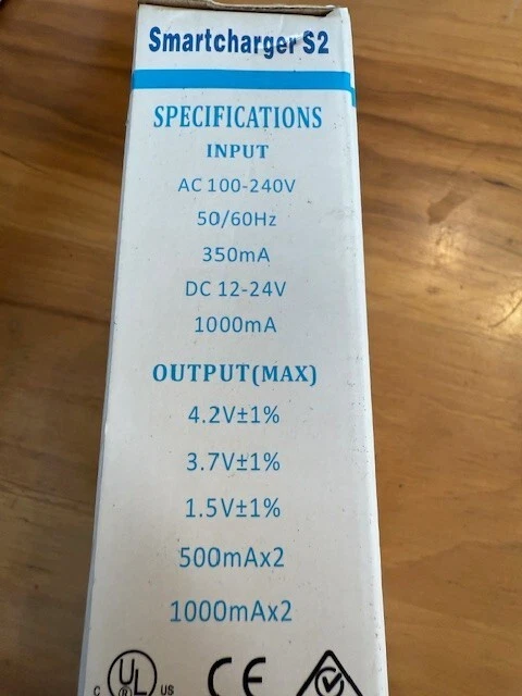 Cargador de Batería Universal EASTSHINE S2 Pantalla LCD Rápido Inteligente Todo en Uno Foto 4 de 4
