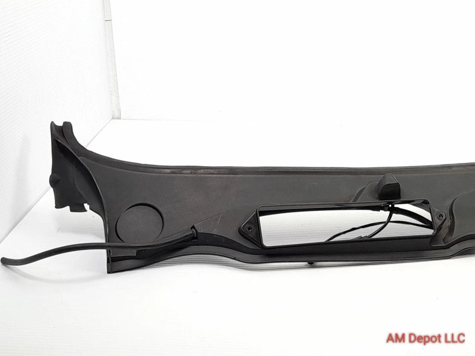 2008 BMW 335xi 335i 328i 328xi E92 Coupe Windshield Bottom Cover Cowl 7161033 - Image 2 of 4