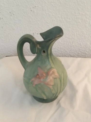 Roseville Zephyr lily ewer