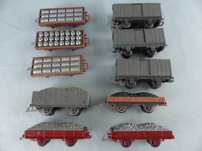 JOUEF Ho , lot de 10 wagons anciens , attelages à contrepoids vers 1954 1955 - Photo 1/4