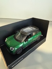 GENUINE MINI ACEMAN SE GREEN PULL BACK MODEL CAR 1:36 - NEW