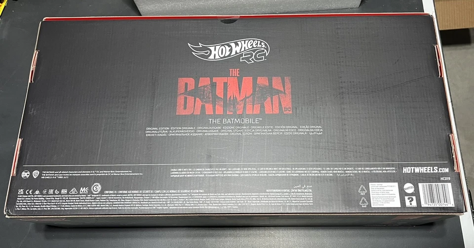 MATTEL Hot Wheels R/C The BATMAN Original Batmobile 1:10 Brand New In Hand / Box - Image 2 of 4