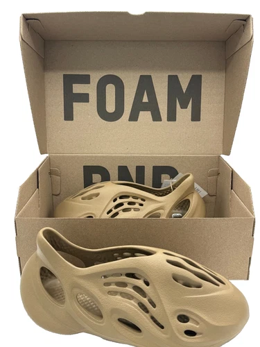 adidas Yeezy Foam RNR Clay Taupe | EU44.5 | GV6842 | Slipper | Herren | Sandalen