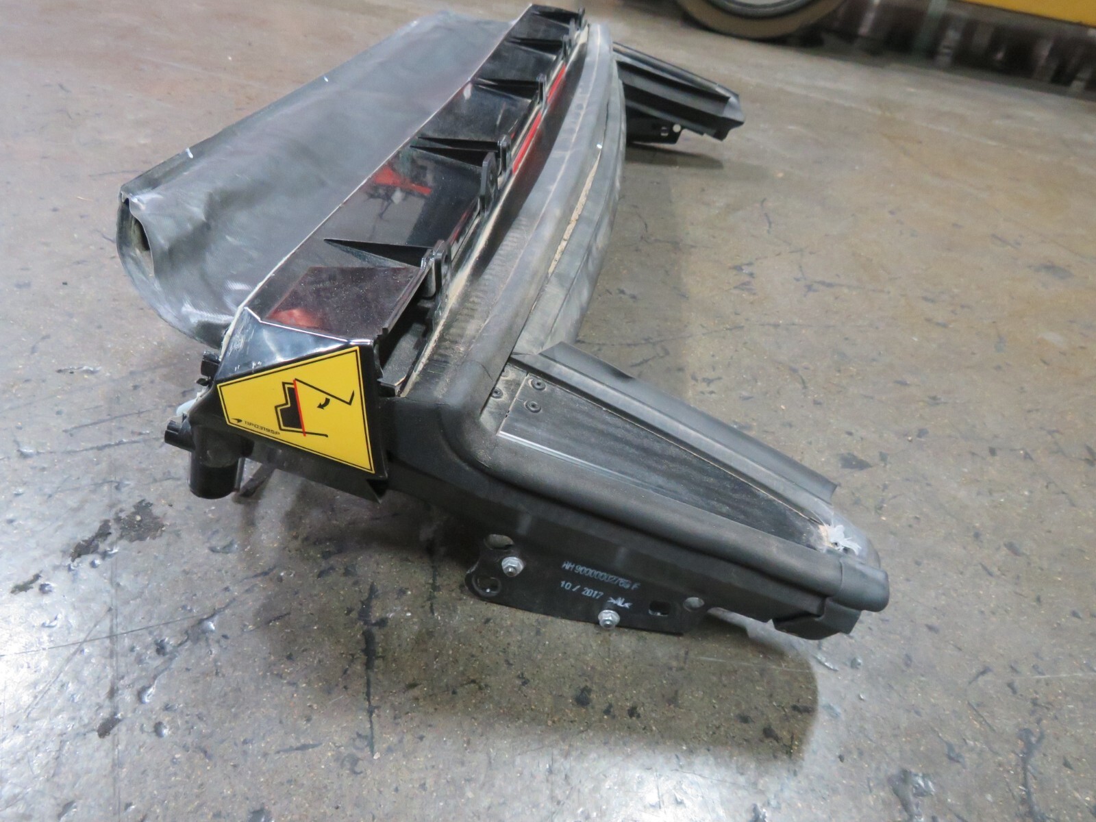 Mclaren 570S, Convertible Back Window Glass, Complete, Used